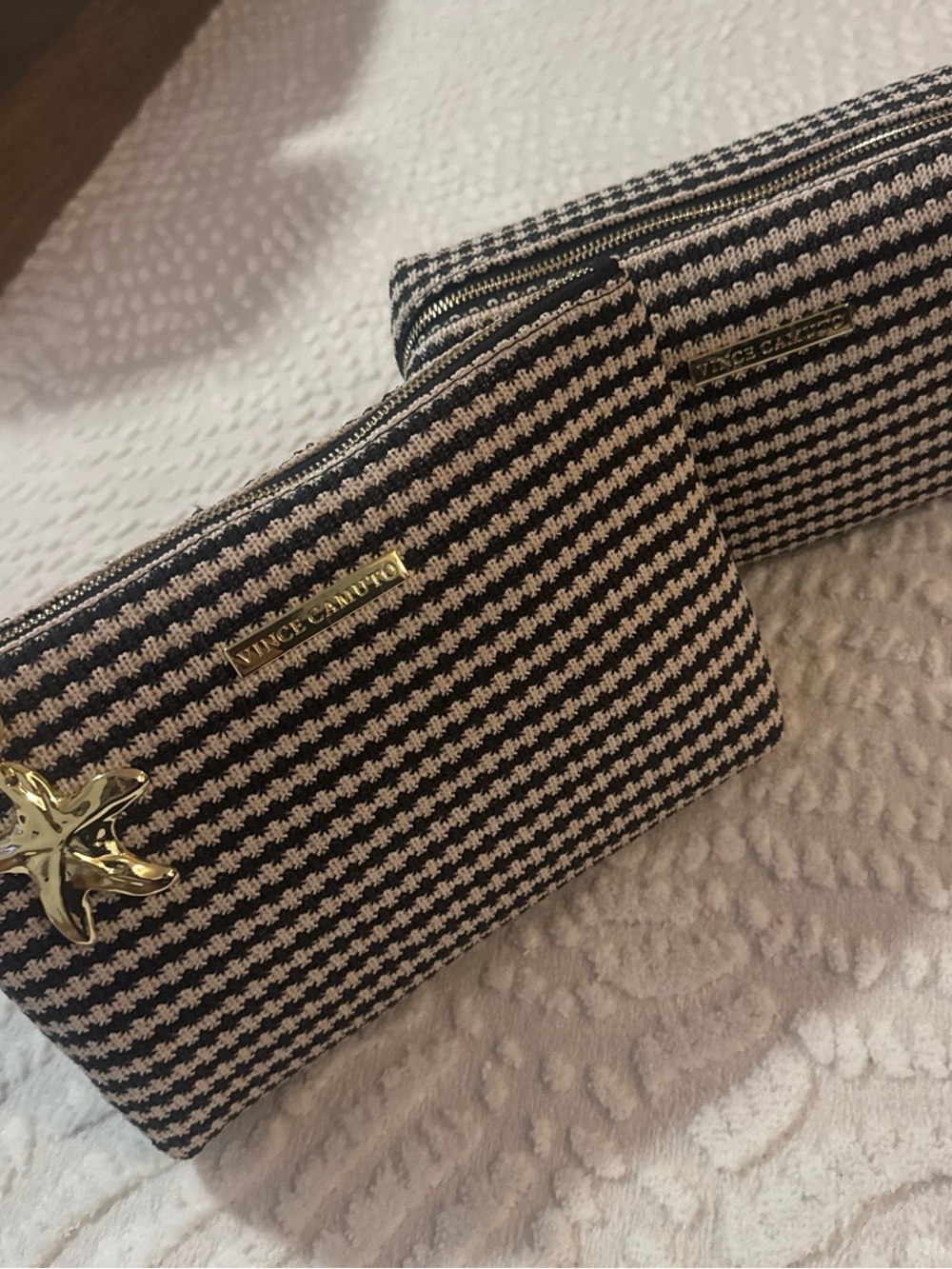 Vince Camuto Black & Cream Travel Bag Set